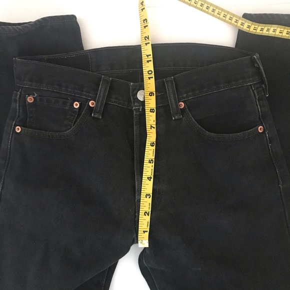 *SOLD* Levi’s 501 Straight Leg Jeans - Picture 5 of 9